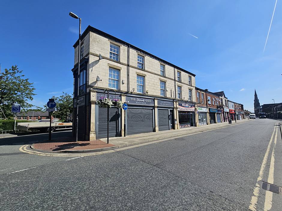 64-66 Market Street, Heywood